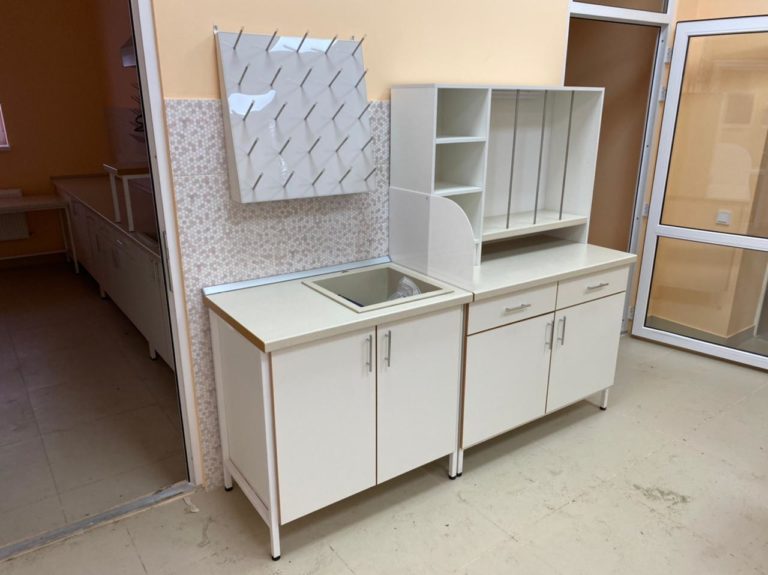 Стол лабораторный закрытый  2х дверный СТЛ - 08
