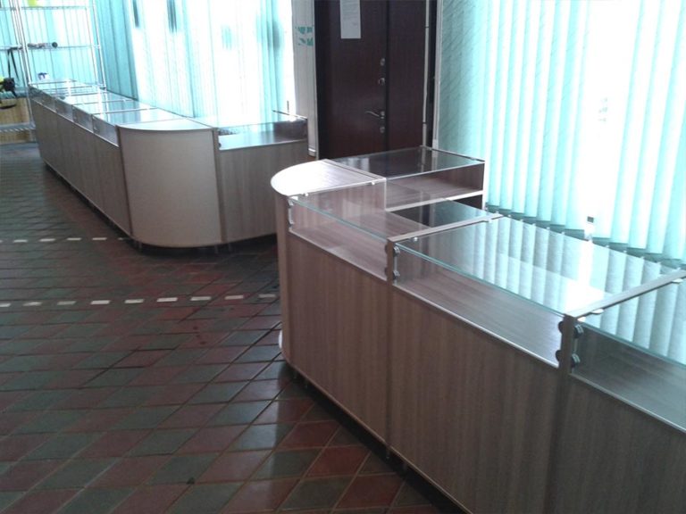 Прилавок торговый со стеклом ВТП-04